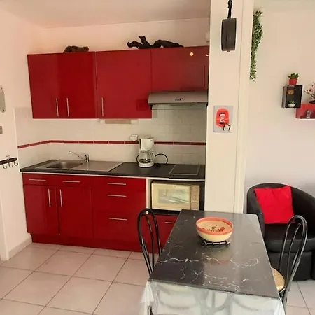 Heliopolis - Studio Pour 2 Personnes 434 - Naturiste 아파트 아그